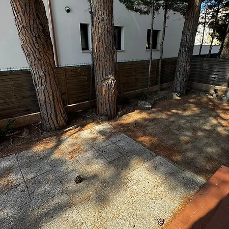 Apartment T2 Climatise Avec Jardin Proche